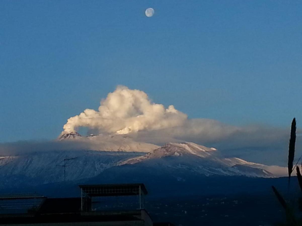 Adriana Casa Vacanze Mare Etna Sicilia Acireale Buitenkant foto