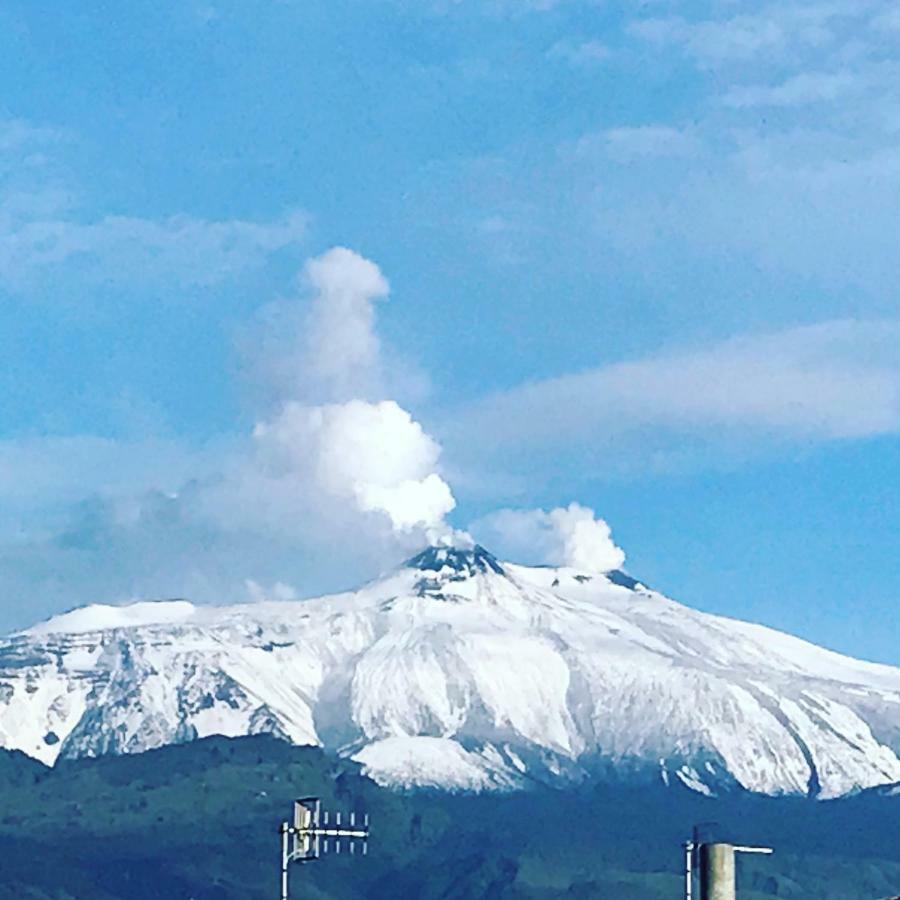 Adriana Casa Vacanze Mare Etna Sicilia Acireale Buitenkant foto